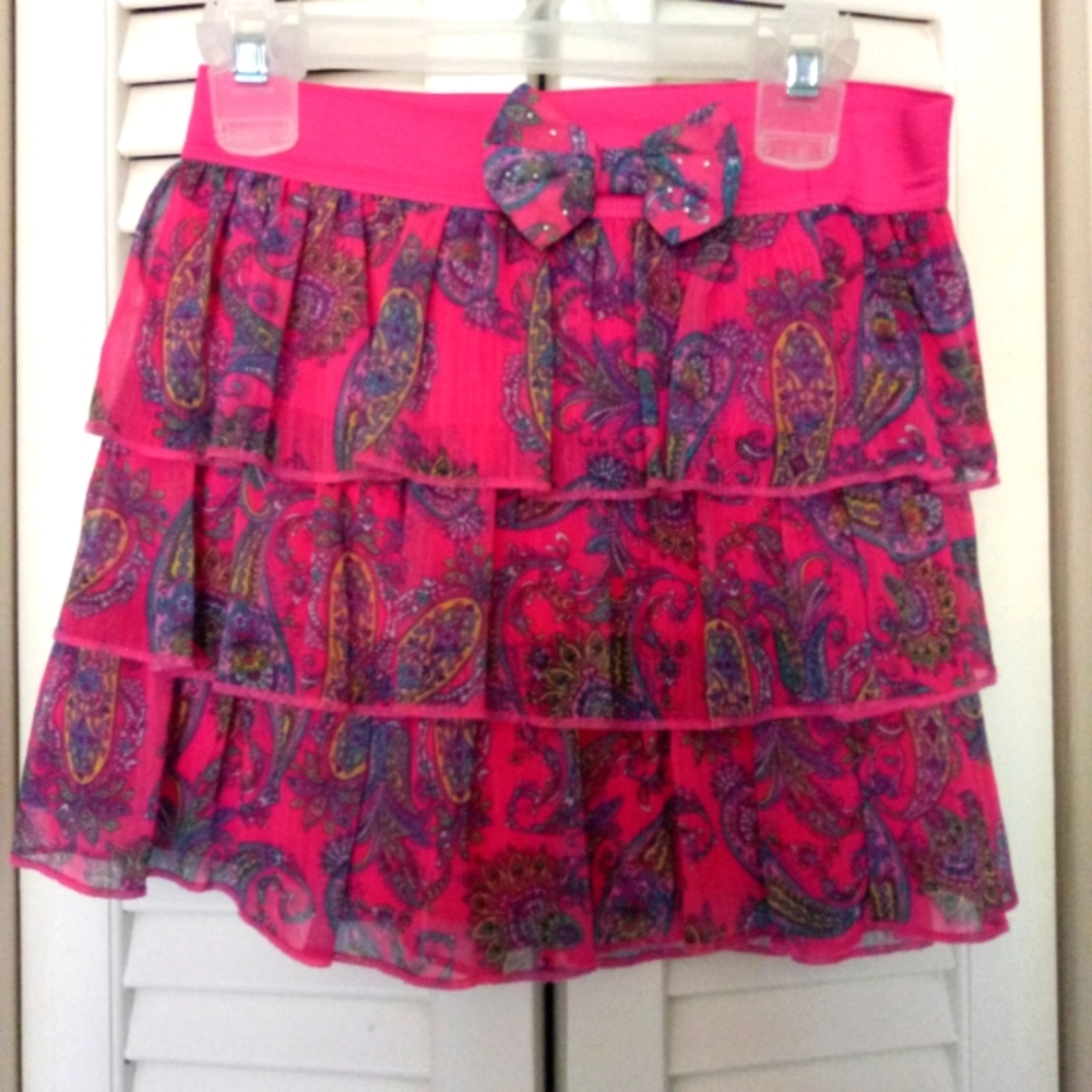 Girl’s Size S Fully Lined Pink Ruffled Chiffon Skirt